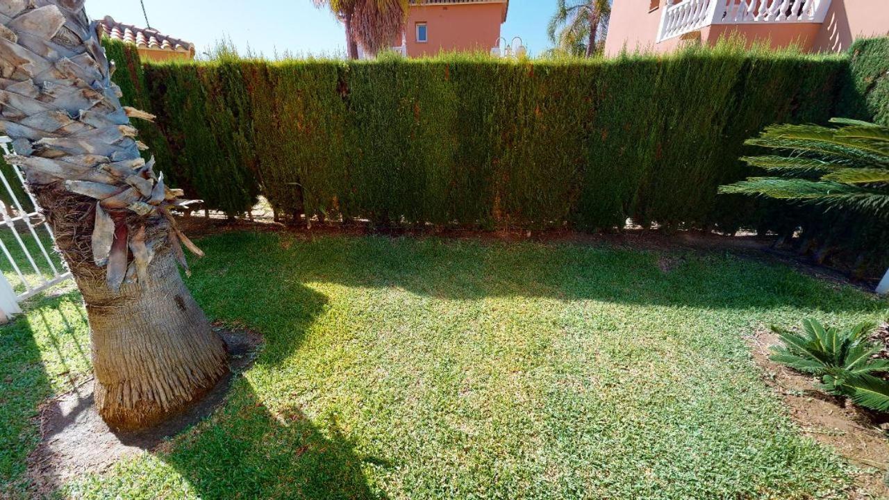 Apartamentos Y Villas Oliva Nova Golf Resort Екстер'єр фото