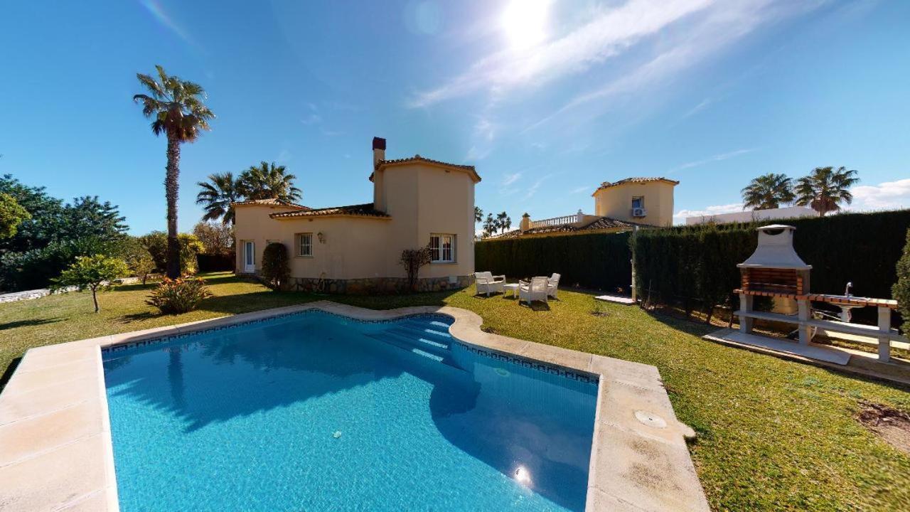 Apartamentos Y Villas Oliva Nova Golf Resort Екстер'єр фото